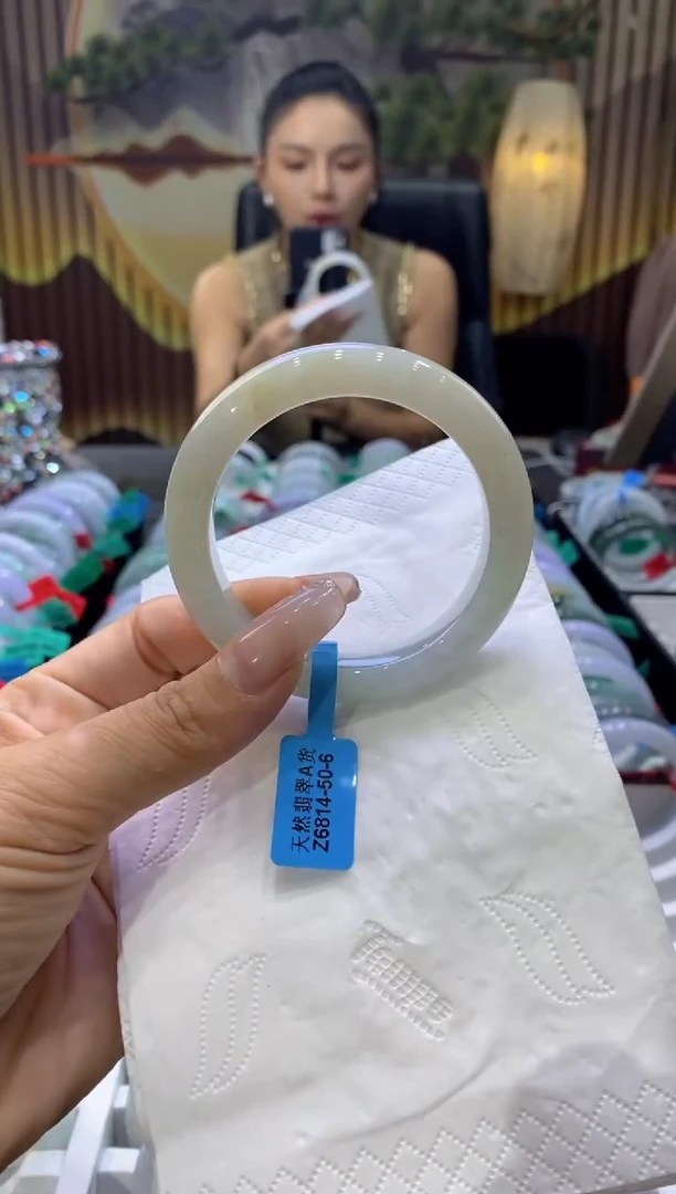 翡翠手镯未镶嵌00007285