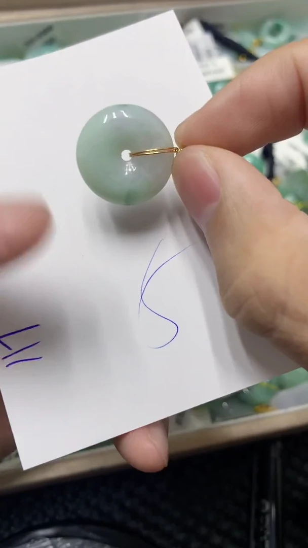 颈饰未镶嵌翡翠缅甸A货翡翠