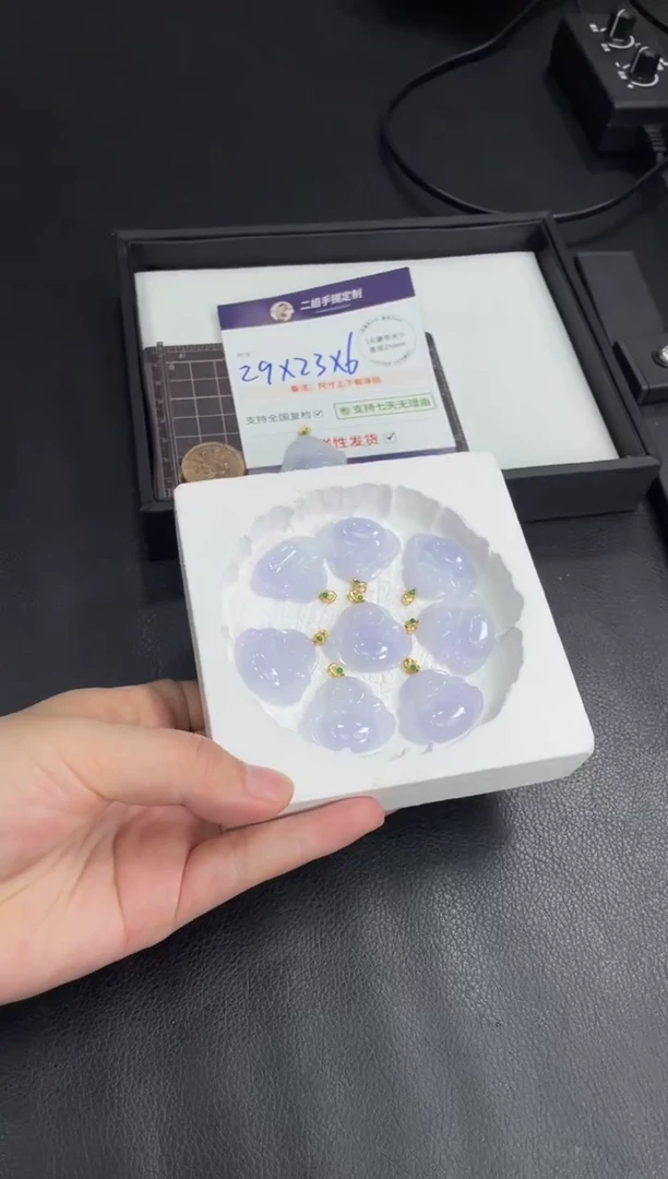 18K金镶嵌挂件翡翠佛公FL7@多样性发其一CP配绳