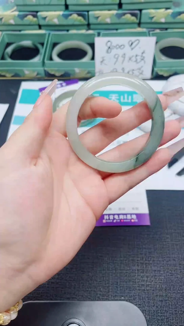 未镶嵌手镯石英质玉62-55