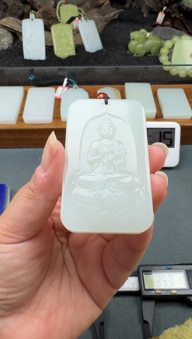 颈饰未镶嵌和田玉4