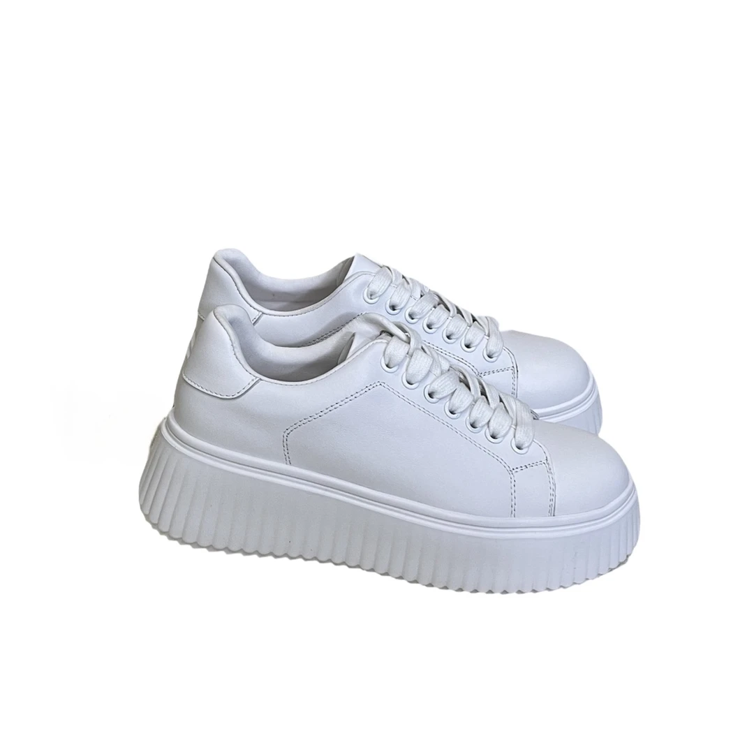 【THEULA】2024年新款厚底增高休闲运动时尚小白鞋轻便舒适女鞋