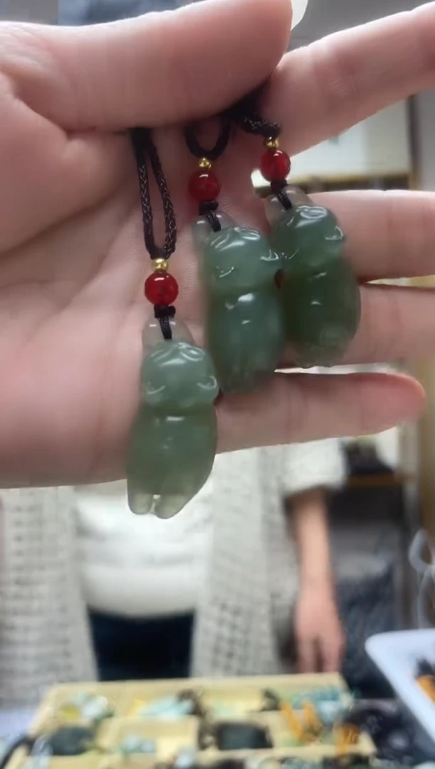 未镶嵌岫玉吊坠·多样性发货*拍一发一