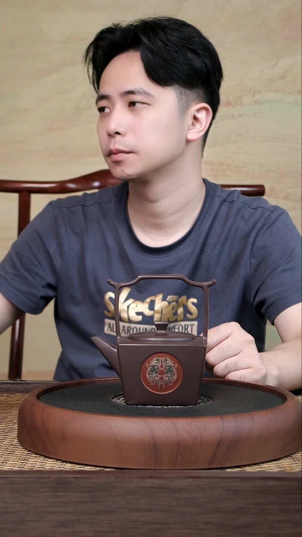茶壶紫砂耿浩紫砂壶    案几壶    270cc   90紫泥