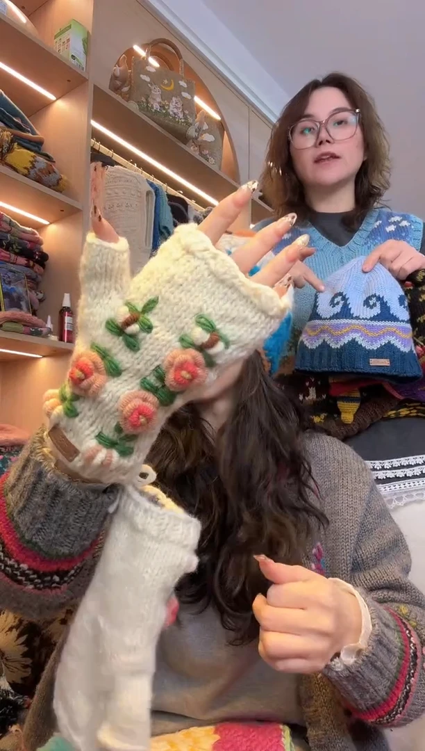 羊毛百羊毛立体玫瑰白色半包手套