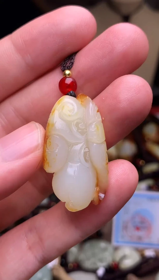 颈饰未镶嵌和田玉新疆料青海料清水和田玉吊坠