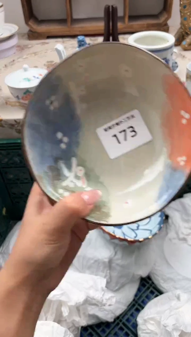 瓷片萱**宝I         173