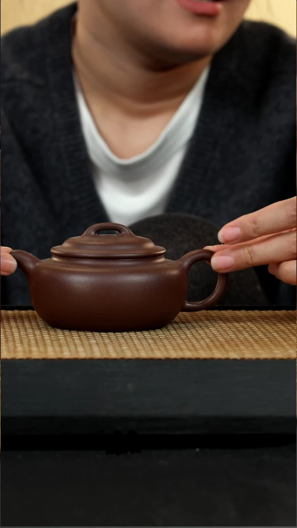 宜兴紫砂茶壶126