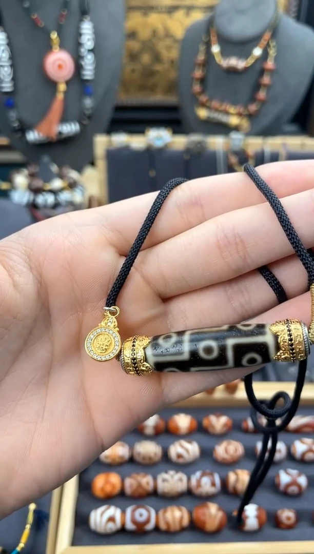 【闪购商品】玛瑙/玉髓颈饰银S925镶嵌上肯高品九眼锁骨链