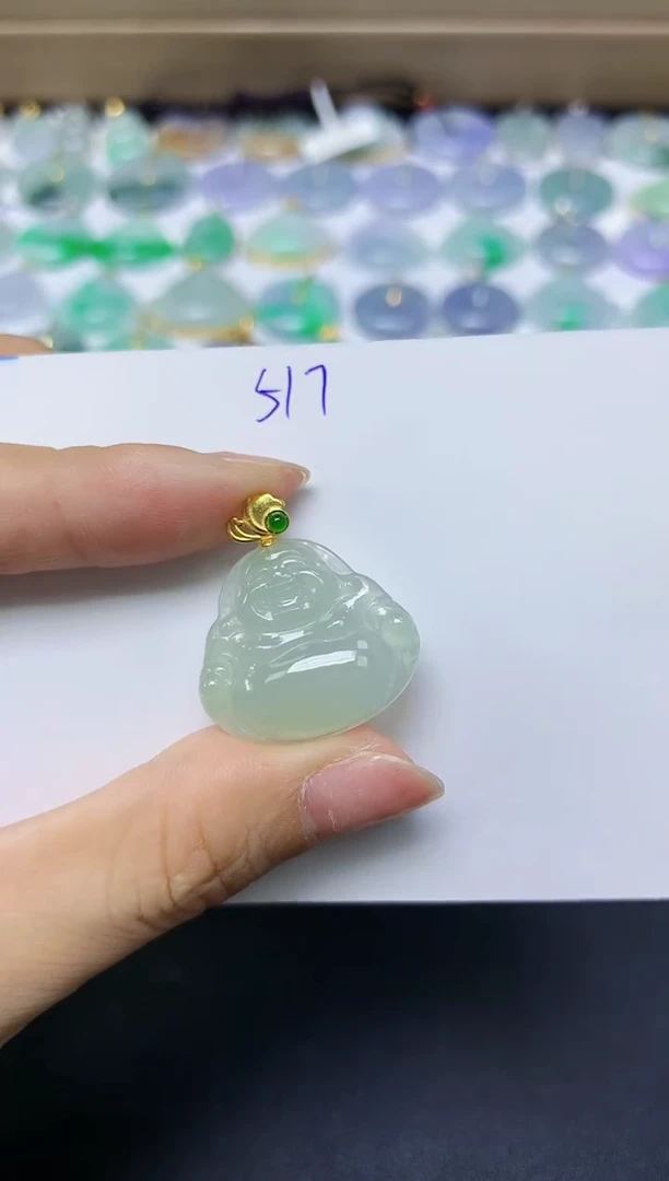 翡翠未镶嵌颈饰天然缅甸翡翠A货