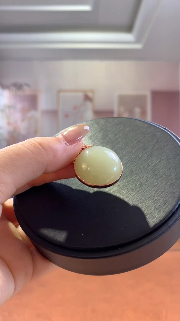 银S925镶嵌和田玉挂件若羌黄口银镶吊坠