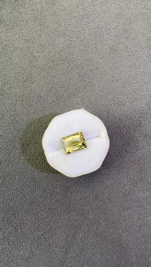 未镶嵌珠宝半成品碧玺2.36ct