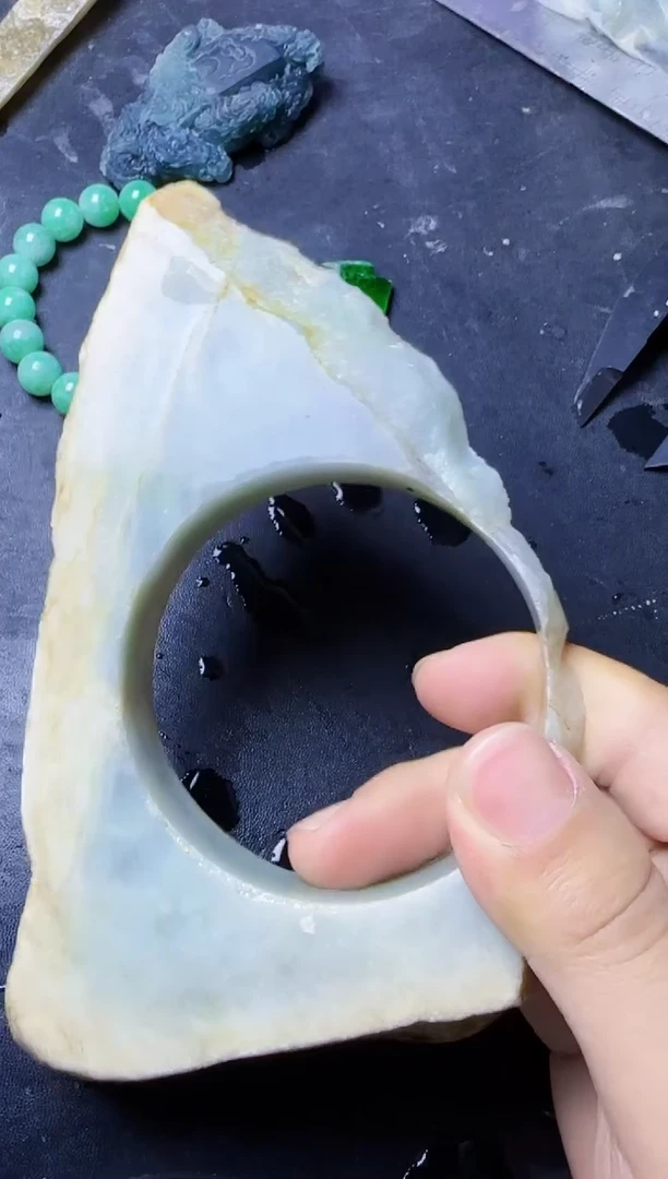 【闪购商品】翡翠挂件未镶嵌076翡翠