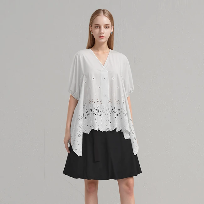 【粉丝专享】圣迪奥春夏气质印花温柔v领不规则衬衫S252Z3218