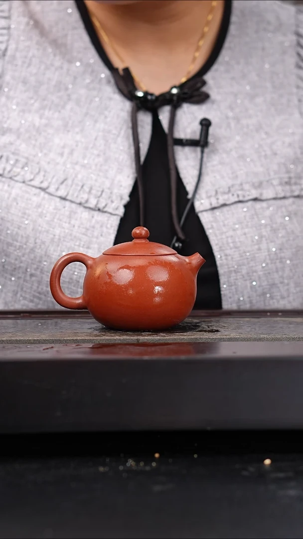 茶壶紫砂红皮龙西施轻薄胎140cc缪建峰