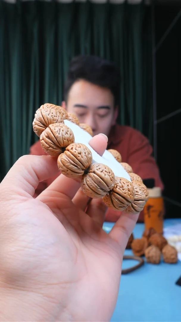 【闪购商品】桃核手串19mm宽脐柳叶桃核手串