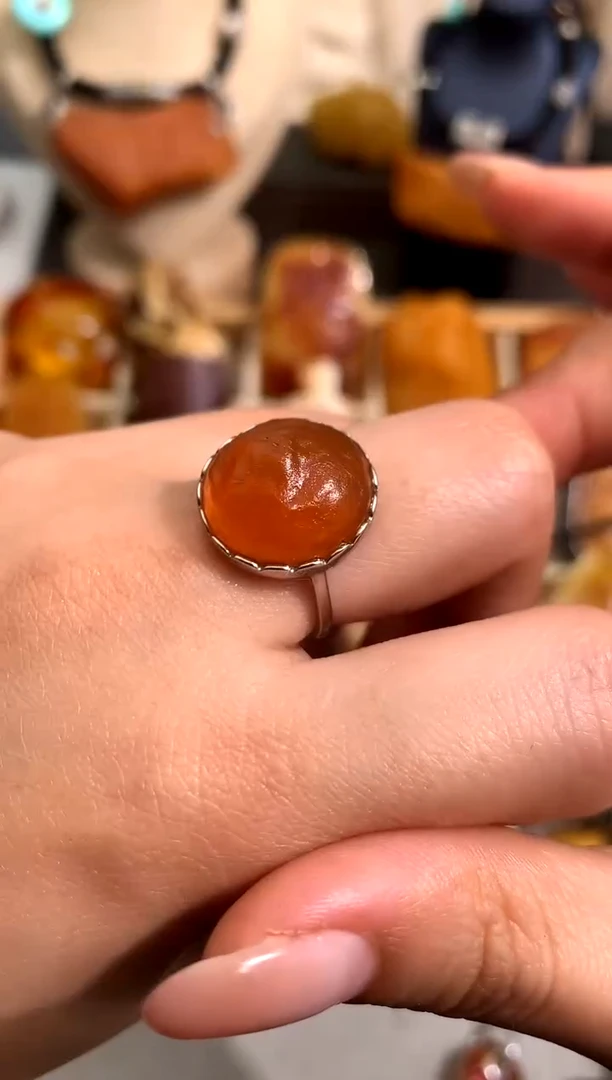 【闪购商品】蜜蜡裸石未镶嵌似玉