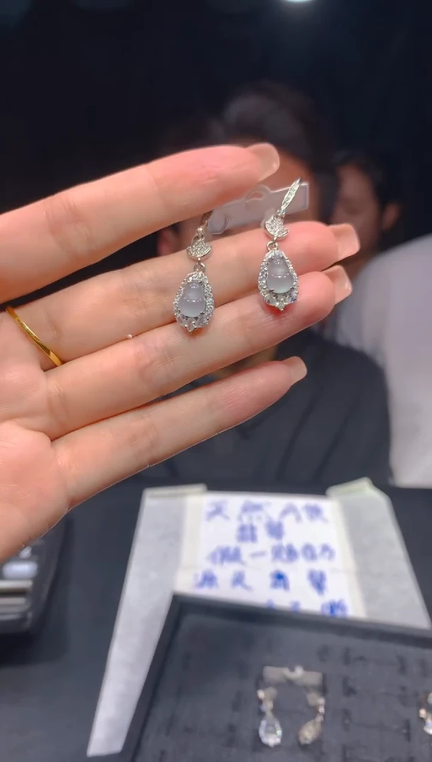 【闪购商品】定制翡翠未镶嵌99多样性发货（发其一）