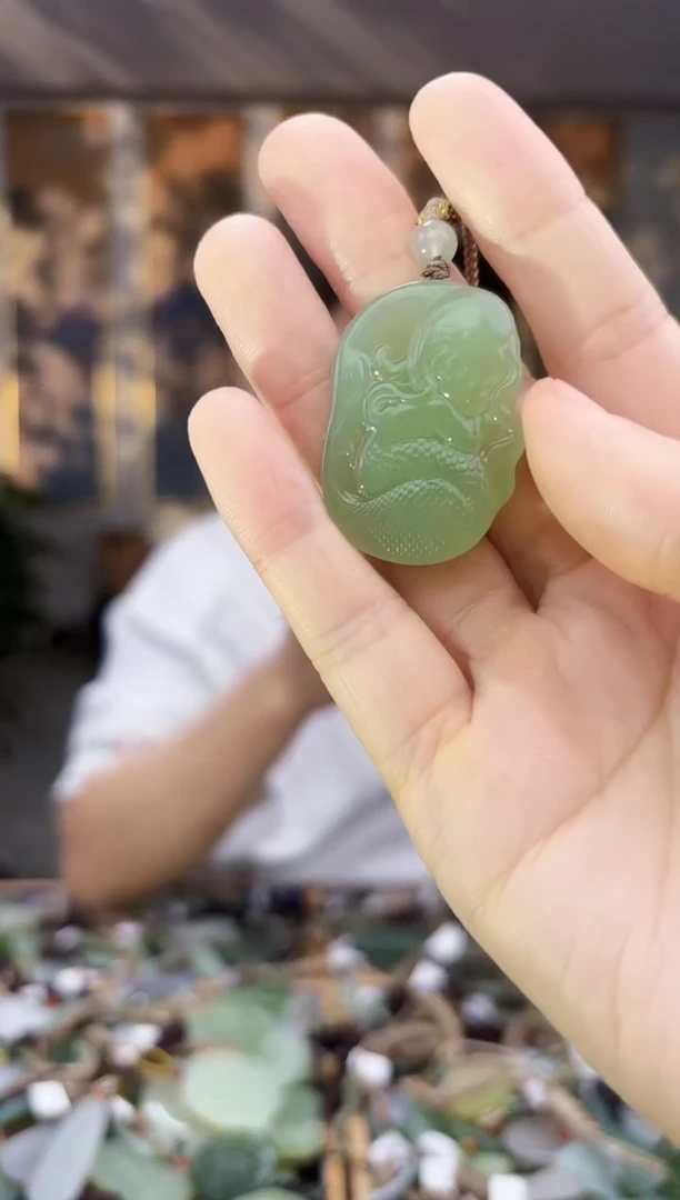 未镶嵌和田玉挂件拍一发一