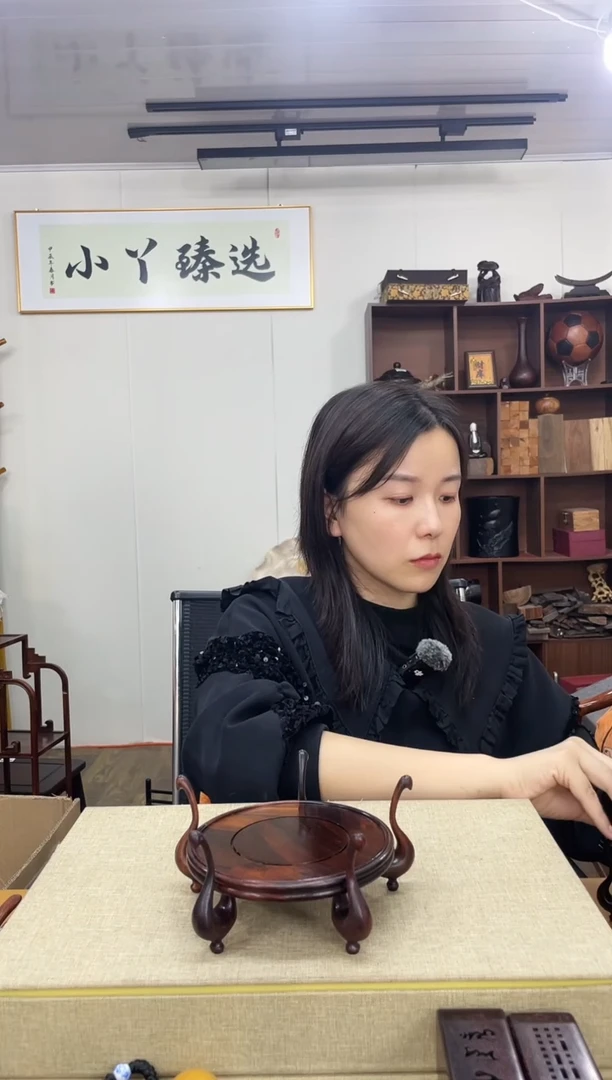 乌木类728大红酸枝天鹅底座大号木木