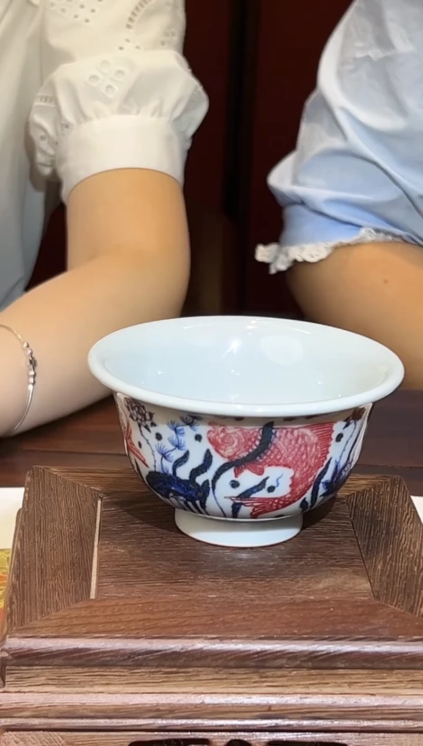 青花釉里红鱼藻 单杯