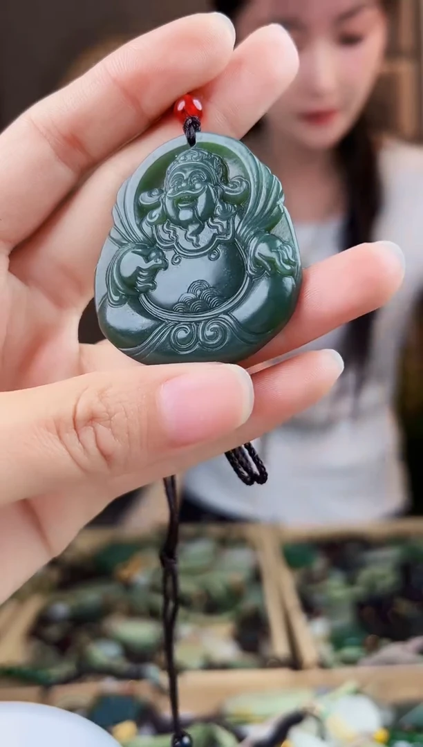 颈饰未镶嵌和田玉拍一发一，多样性发货