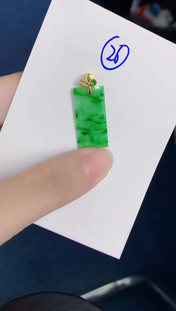 颈饰未镶嵌翡翠天然翡翠缅甸A货