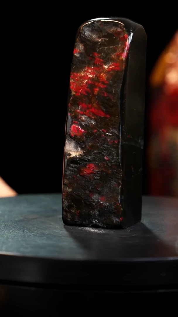 鸡血石水墨鸡血石1