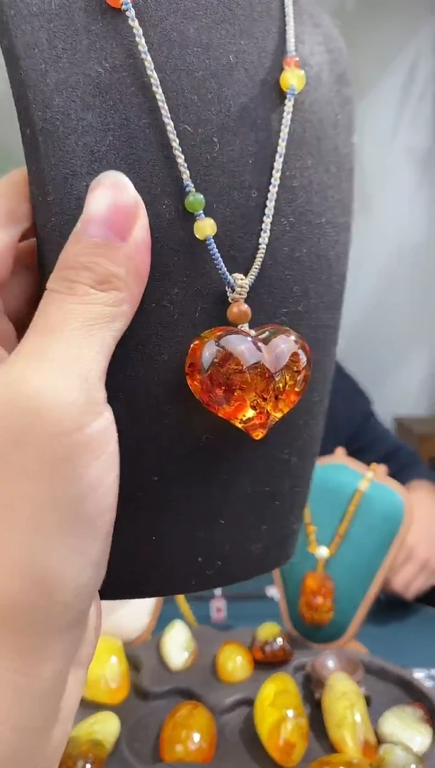 裸石琥珀未镶嵌 基地发货 一物一证 顺丰包邮