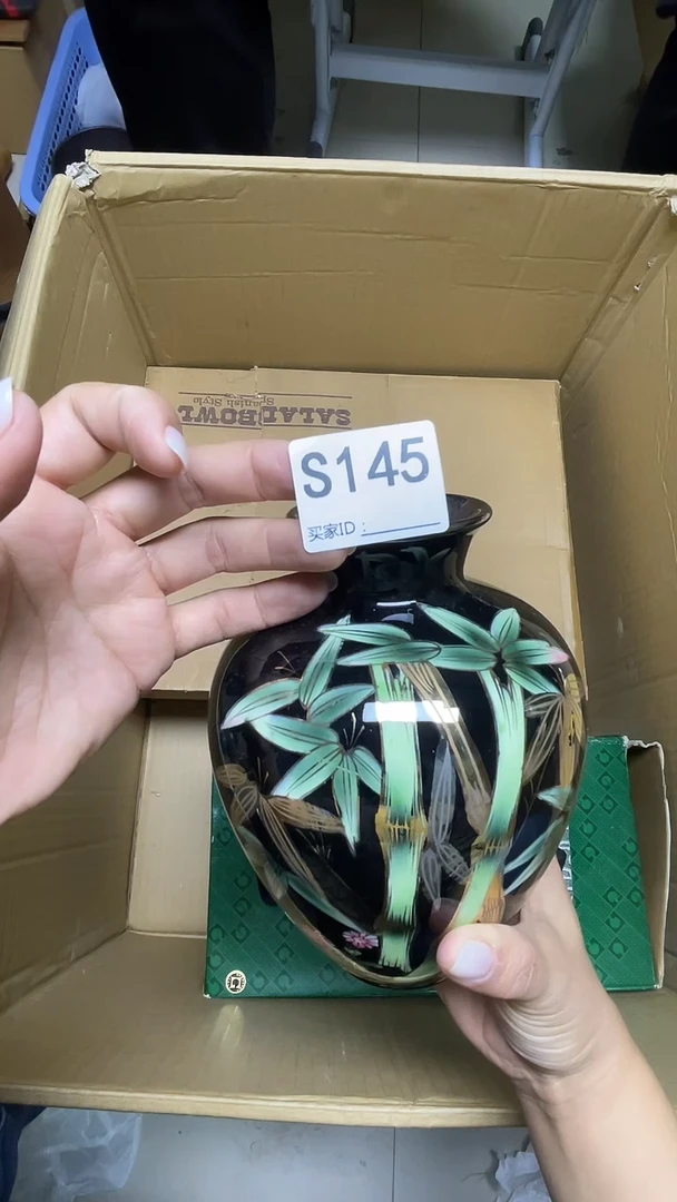 瓷片张**壹S145默认微瑕，谨慎参拍