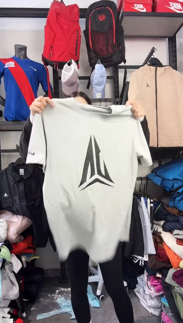 255·编码 瑕疵款直播间过款为准 尺码·L