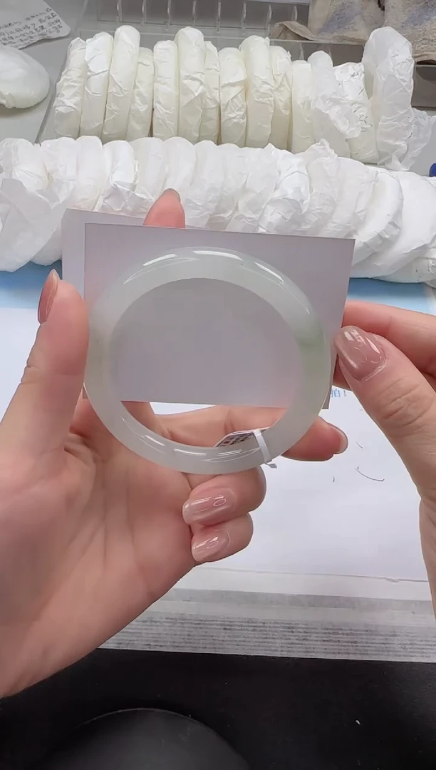 石英质玉手镯未镶嵌24-59