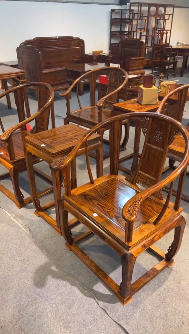 【闪购商品】花梨木类木雕椅子一对