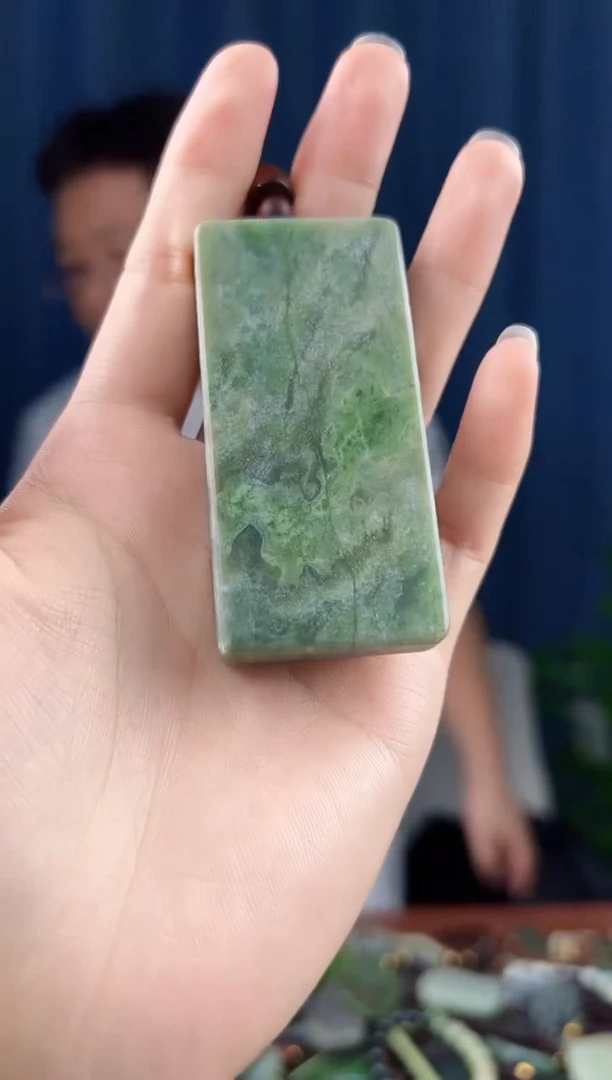 颈饰未镶嵌和田玉拍一发一，多样性发货