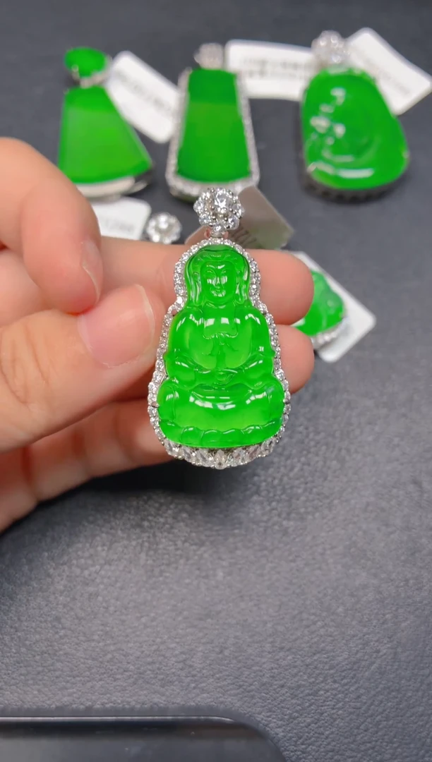 颈饰银S925镶嵌翡翠1