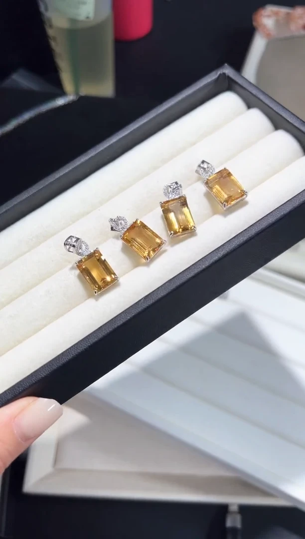 吊坠(不含链)银S925镶嵌水晶1u多样性发其一【1个】