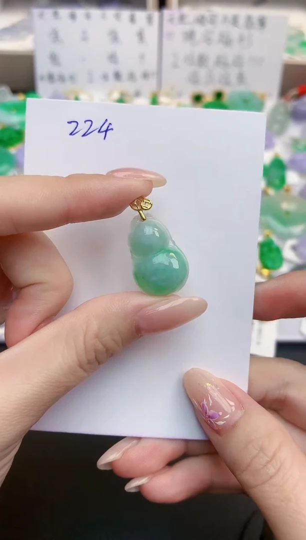 颈饰未镶嵌翡翠天然缅甸A货翡翠