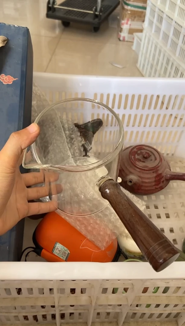 无运费险有瑕疵的摄影的产品有使用过的痕迹有点脏介意勿拍