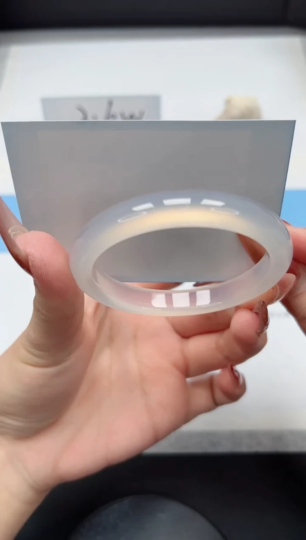 【闪购商品】玛瑙/玉髓手镯未镶嵌130/荔枝56