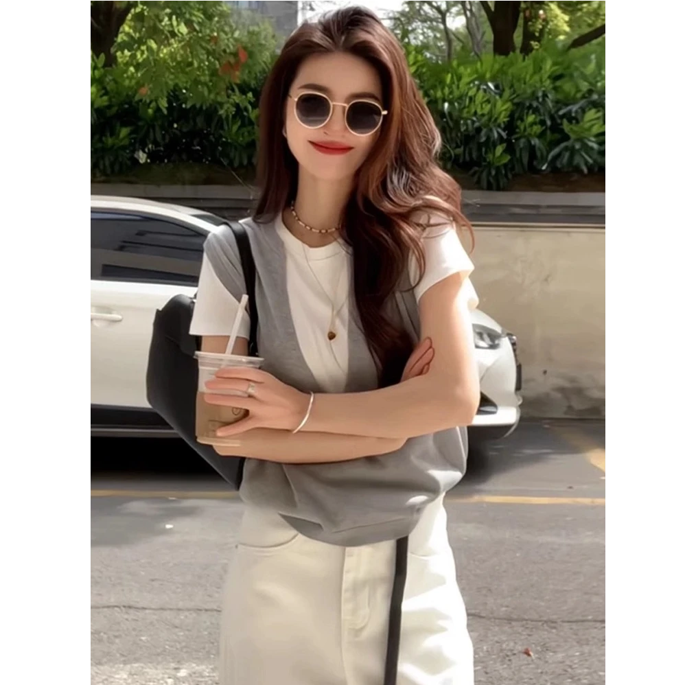 灰色马甲背心叠穿短袖t恤两件套女夏季2025新款韩系穿搭上衣套装