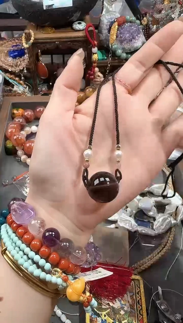 吊坠(赠链)未镶嵌水晶骷髅精灵看见了