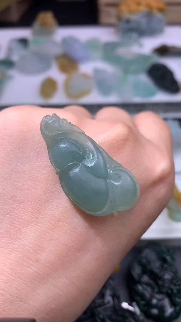 定制翡翠未镶嵌