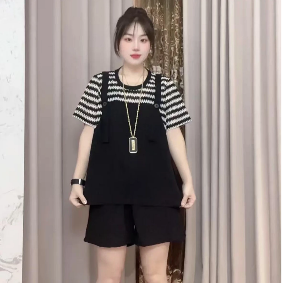 休闲风条纹拼接上衣短裤两件套胖mm2025夏季新款显瘦宽松大码女装