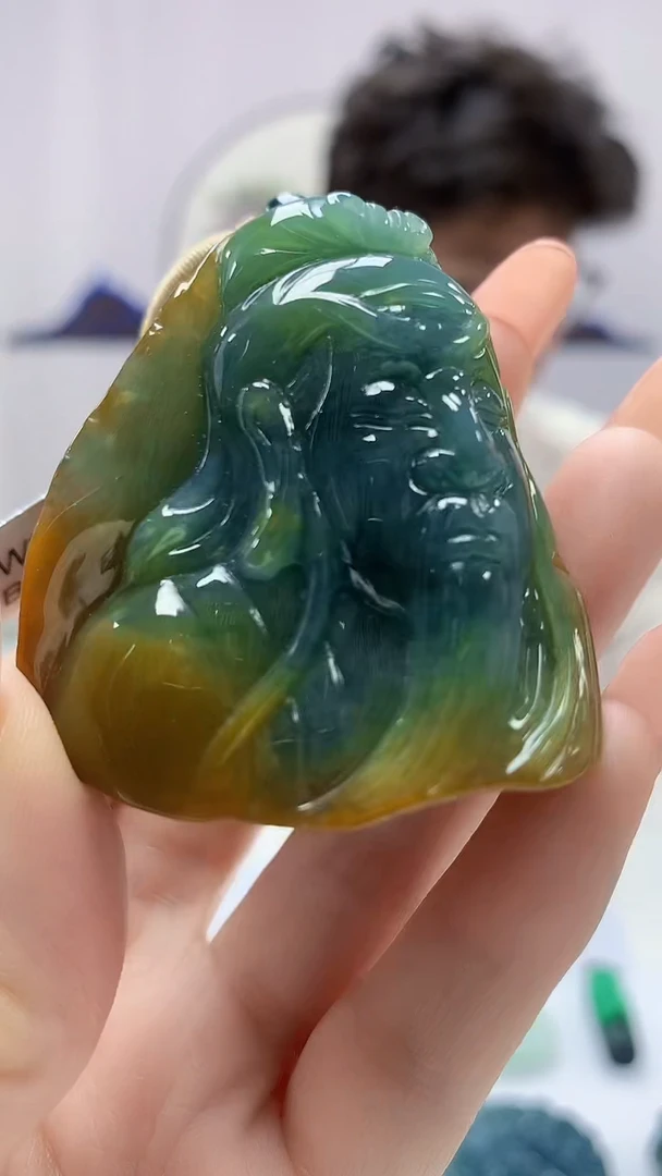 【闪购商品】定制翡翠未镶嵌4688DD-毛货挂件107