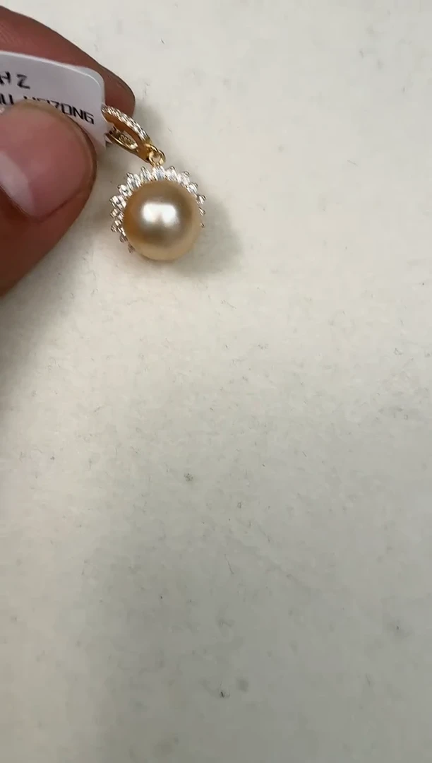 颈饰银S925镶嵌海水珍珠吊坠