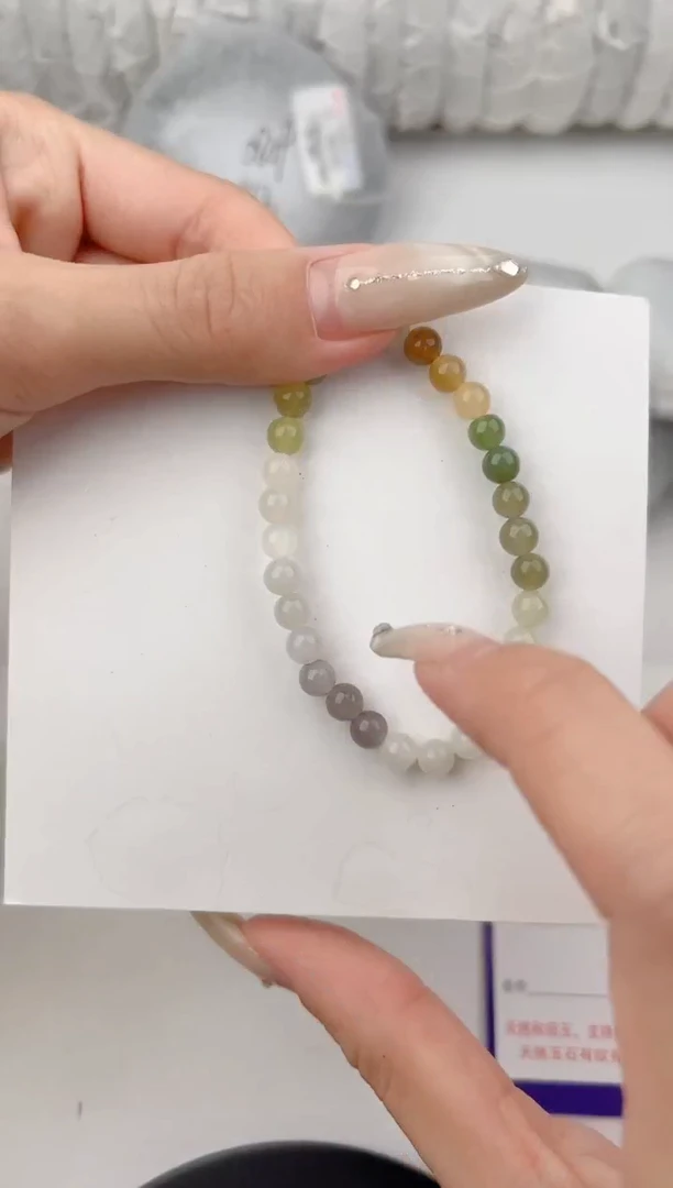 手链未镶嵌和田玉1颜色微差无瑕疵