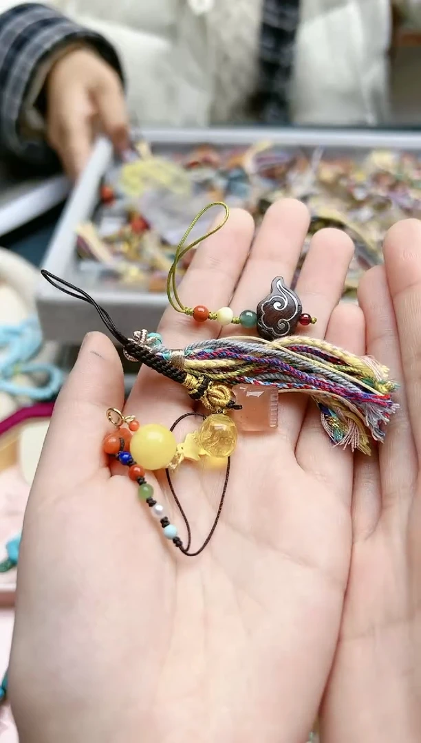 【闪购商品】蜜蜡裸石未镶嵌蜜蜡多宝挂件套装*1 YX