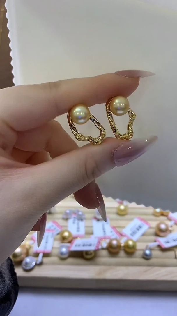 合金合金无8-9mm复古褶皱款耳钉
