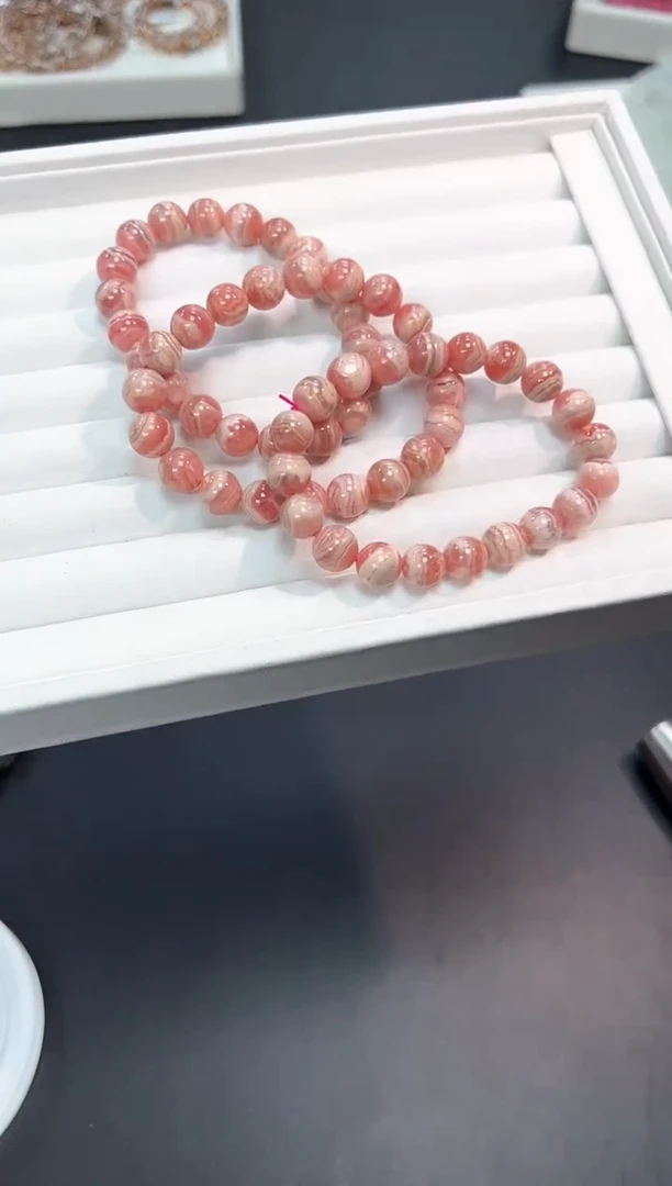 【闪购商品】菱锰矿（红纹石）手串未镶嵌86A3多样性发其一1条