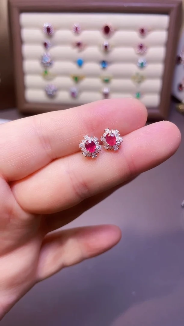 【闪购商品】红宝石耳饰银S925镶嵌1